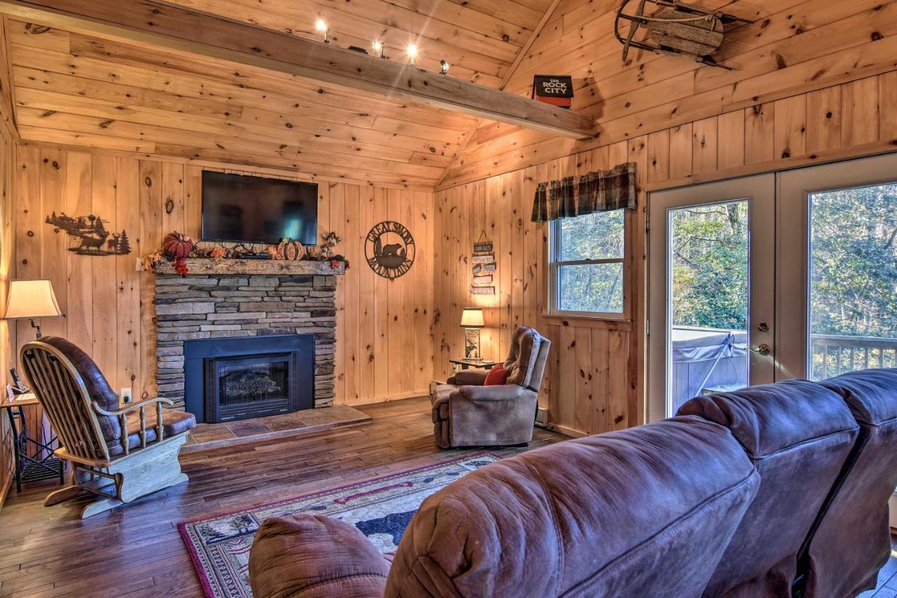 Natures Retreat With Hot Tub 7 Mi To Bryson City Whittier Екстериор снимка