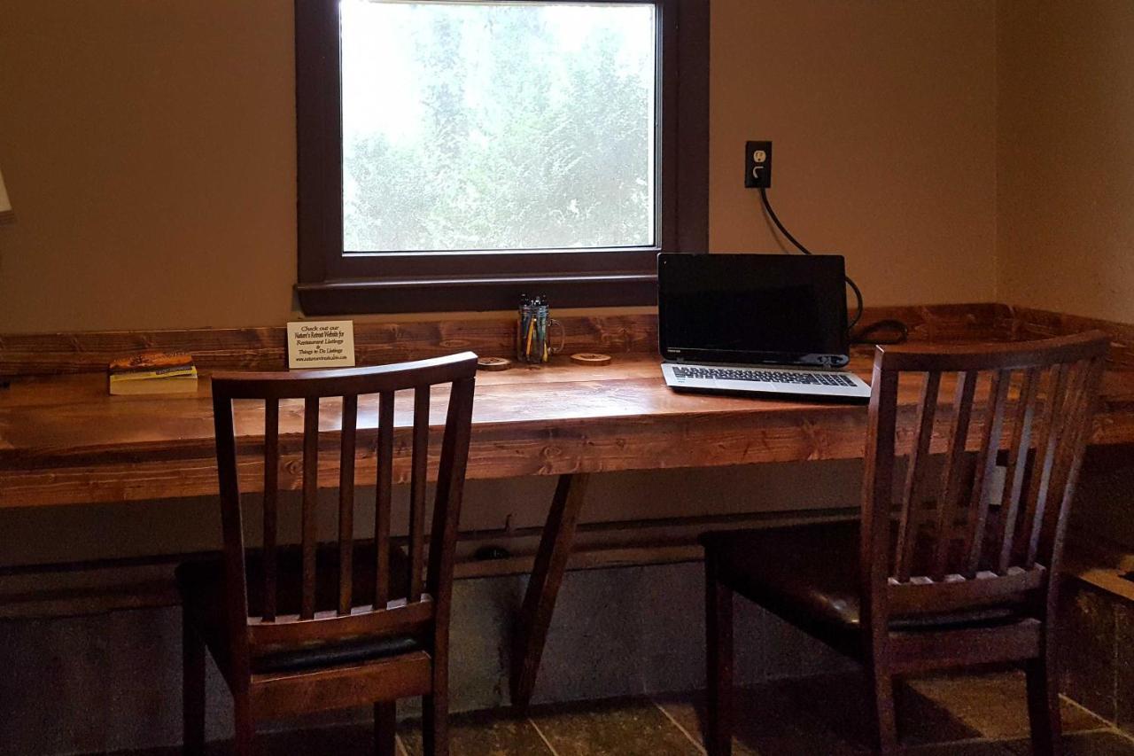 Natures Retreat With Hot Tub 7 Mi To Bryson City Whittier Екстериор снимка